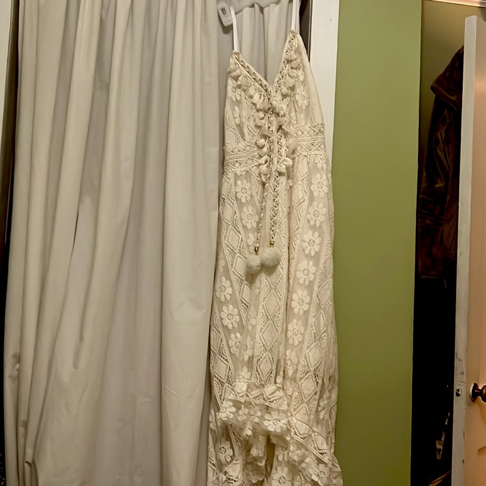 Bohemian hi-low lace midi dress